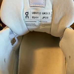 Men's size 10 OC athletic  shoes